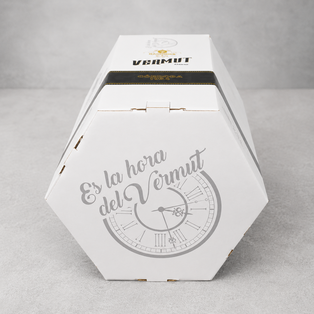 Bag in Box 5 litros de Vermut Grana Raigones, otra vista